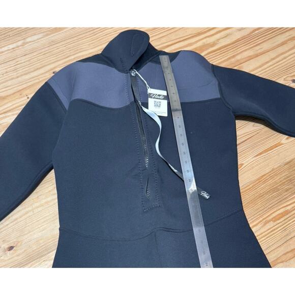 Hevto Neoprene Wetsuit CLY001 New With Tags Men Women’s Size M3 - Picture 10 of 10